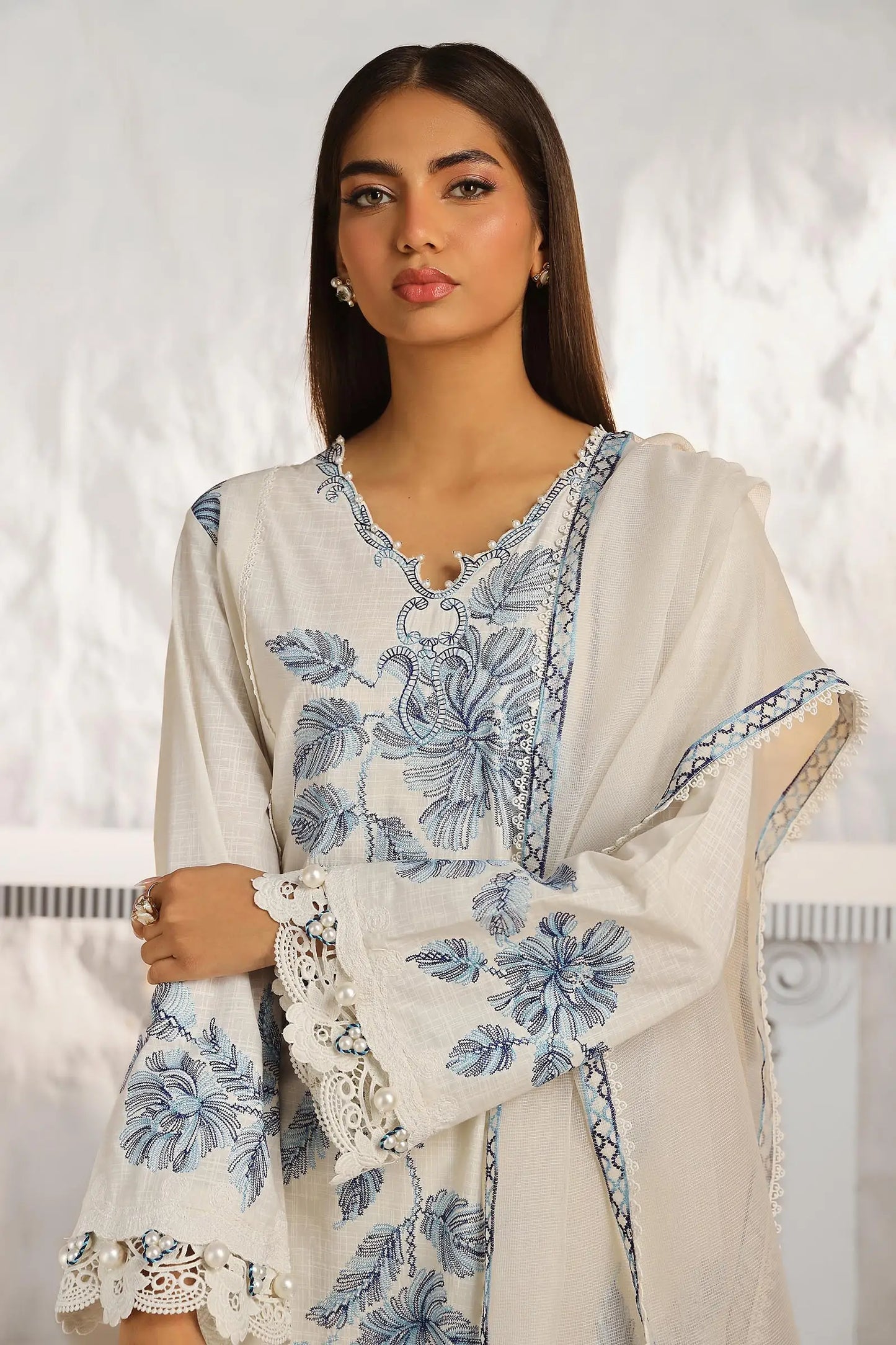 Muzlin Summer Lawn – M242-011A-CT