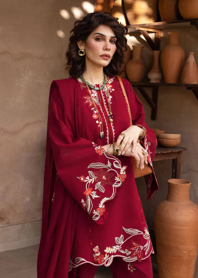 Mitti Winter '25 - Nina Nakhray