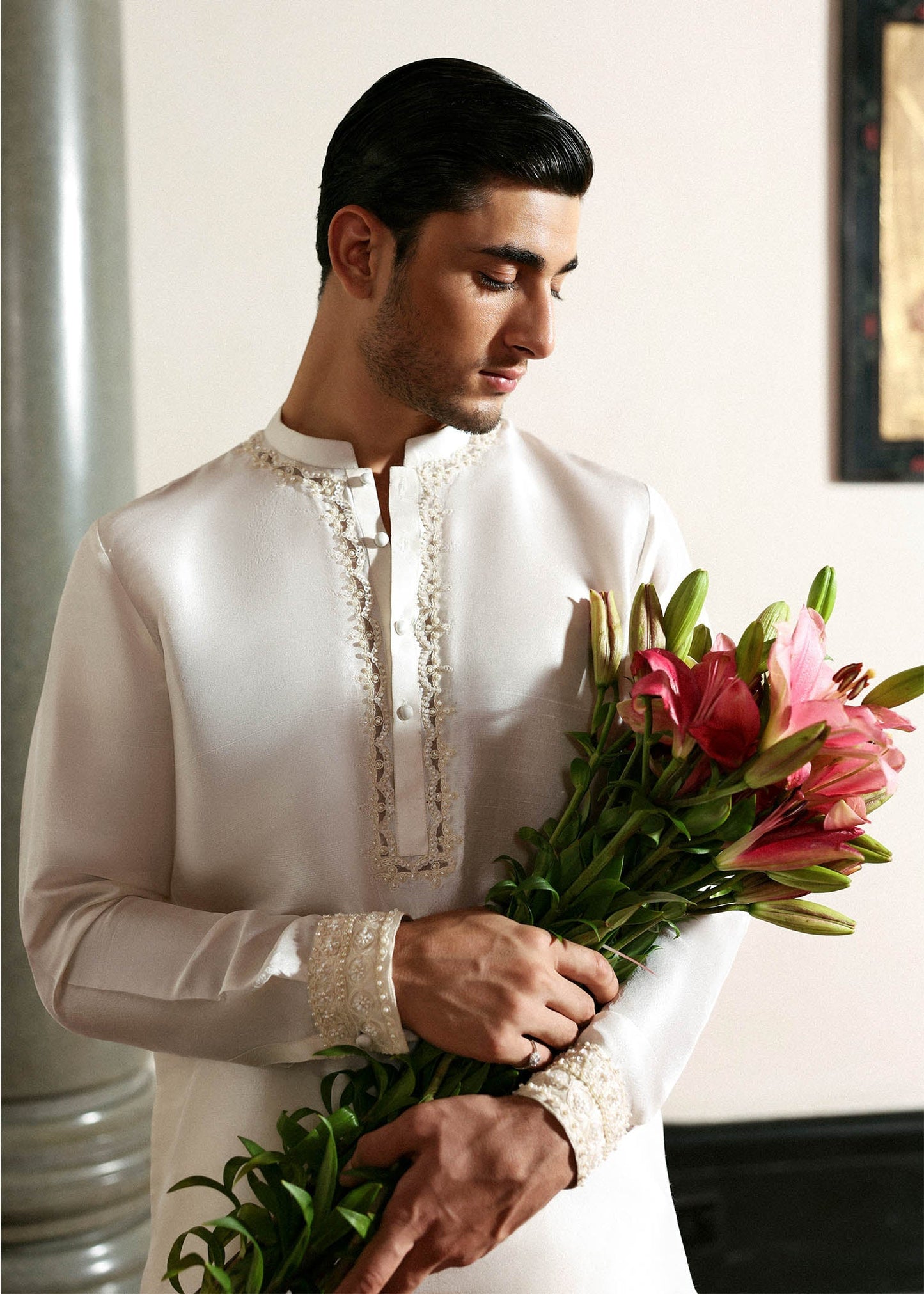 The Scent Luxury Pret SS '25 - Vellin